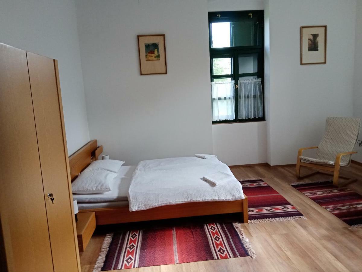 Vendektanya Vendeghaz Hotel Tapolca Ngoại thất bức ảnh