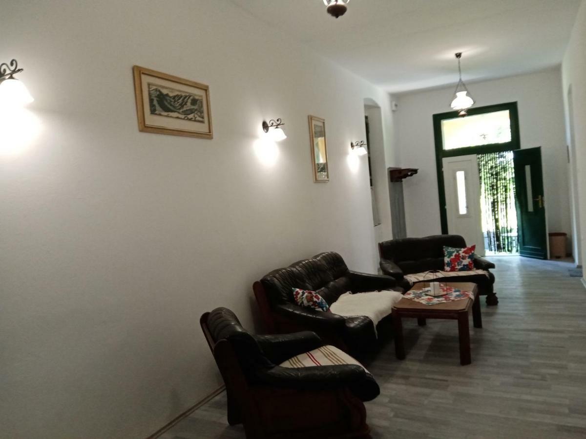 Vendektanya Vendeghaz Hotel Tapolca Ngoại thất bức ảnh